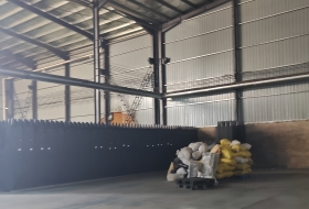 丘岳环保重型构件生产车间实拍-起重设备