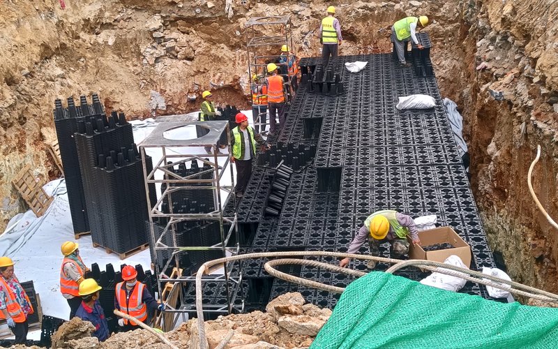 北京通州园景小区雨水收集PP模块项目案例现场施工照片1