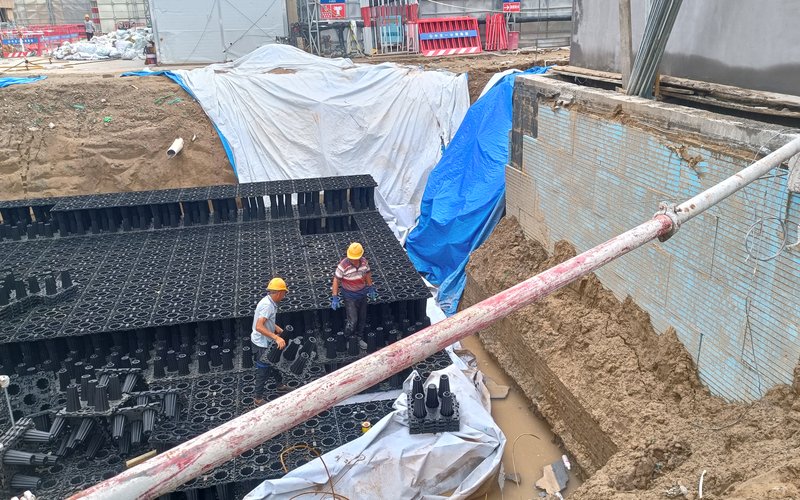 长春净月区养老院PP模块雨水收集案例——东北寒冷地区蓄水池施工 施工现场